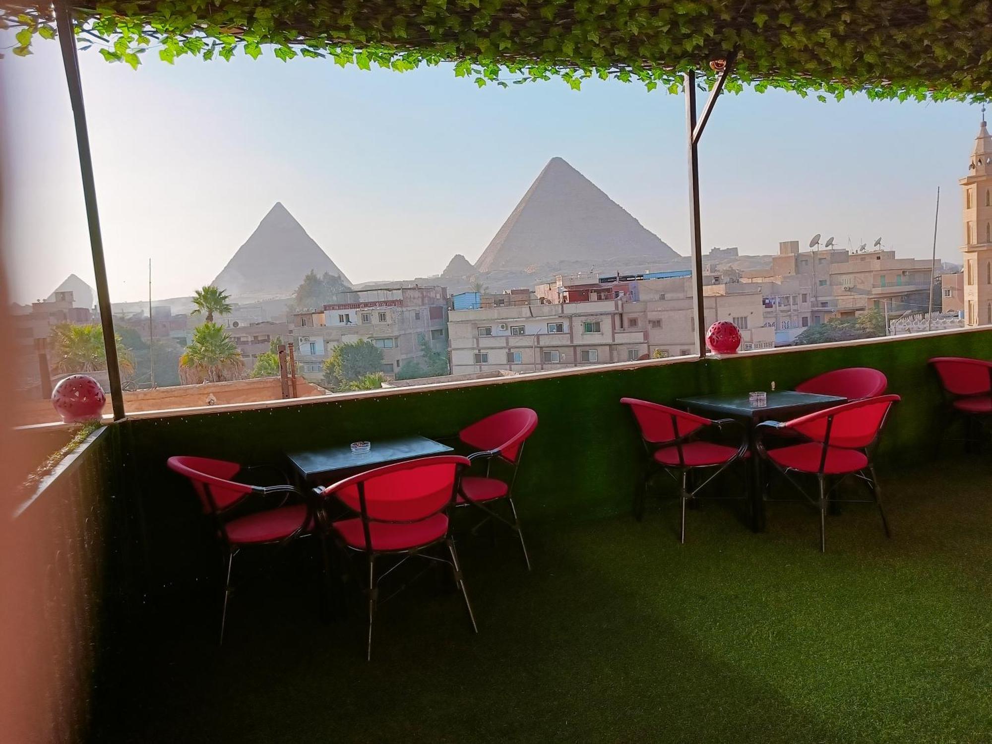 Magic Golden Pyramids View Hotel Kafrat al Jabal Ngoại thất bức ảnh