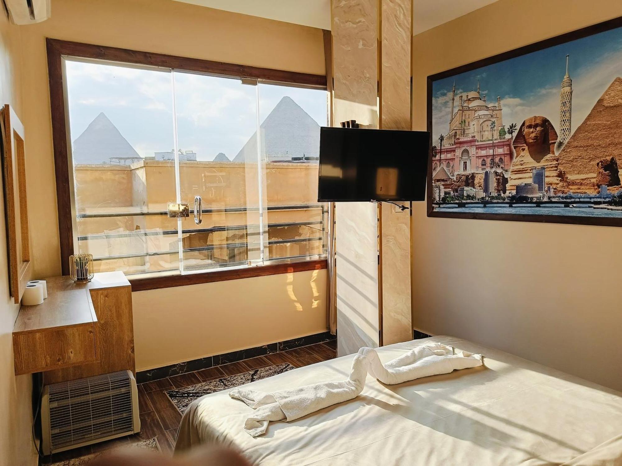 Magic Golden Pyramids View Hotel Kafrat al Jabal Ngoại thất bức ảnh